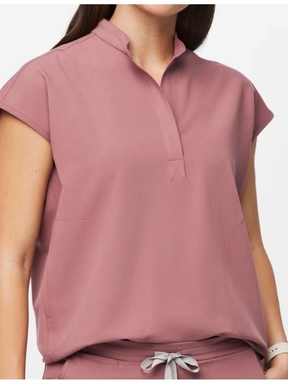 NWT FIGS Rafaela Oversized Scrub Top XXS Mauve